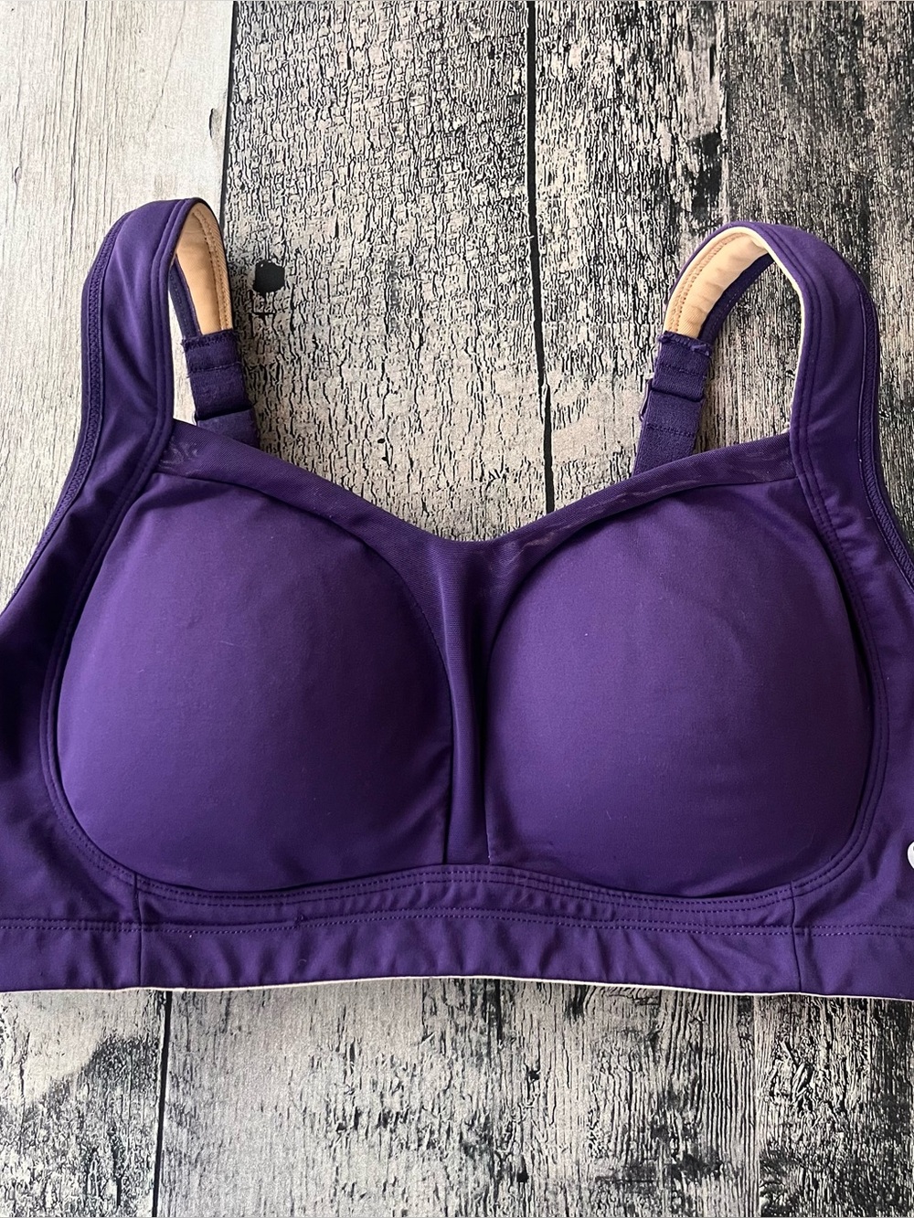 Lululemon ta ta tamer